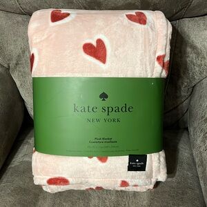 NWT Kate Spade Pink Red Hearts Oversized Queen Fleece Blanket 98 in X 92 in